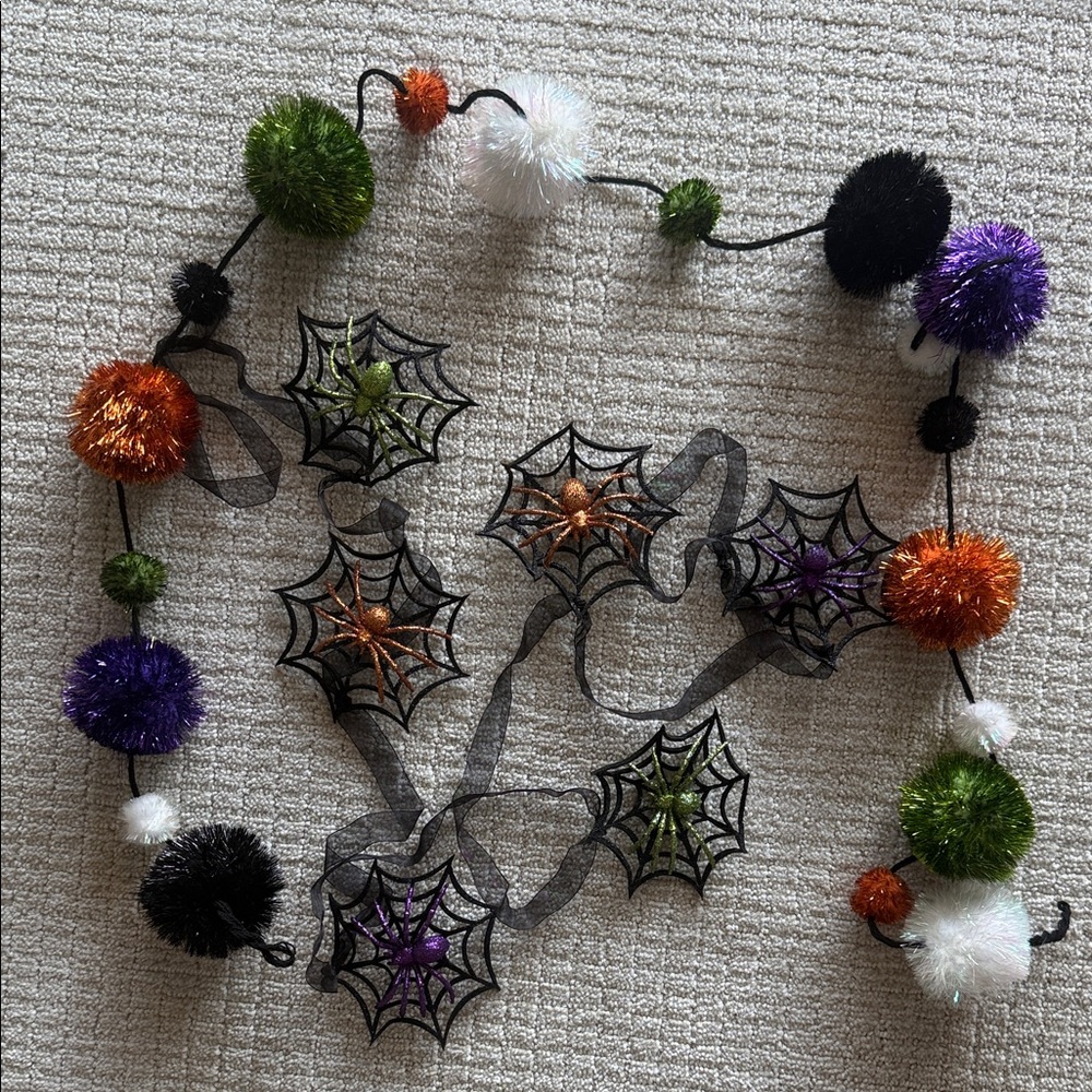 Halloween Pom Pom and Spider Web Garland